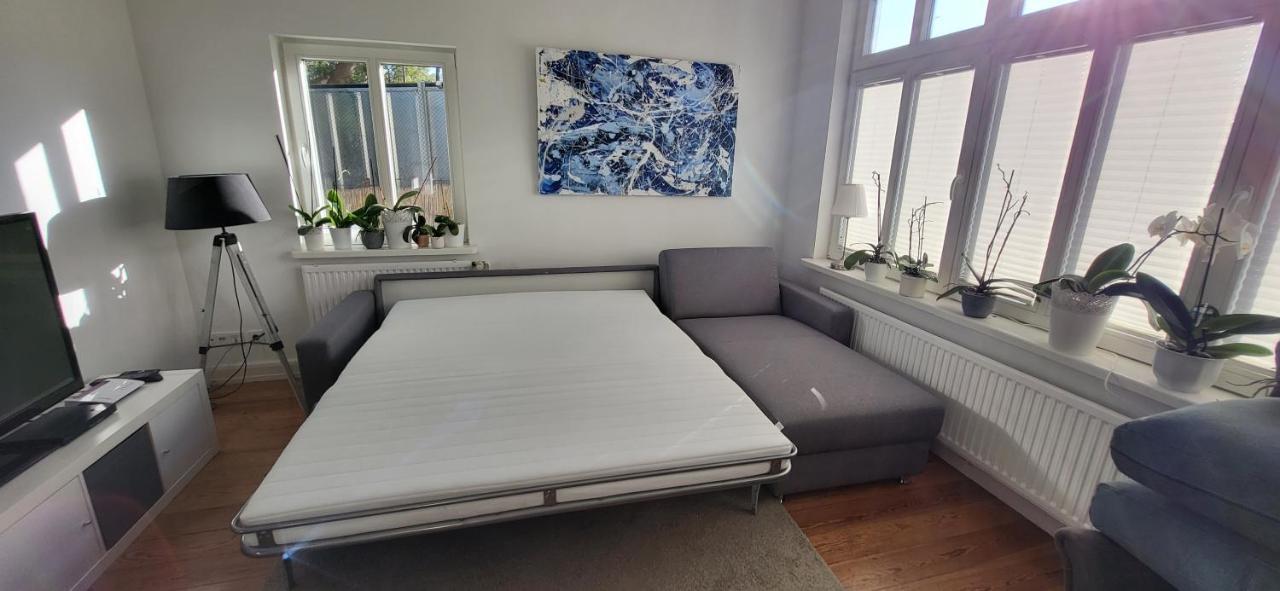 Freienwohnung 80qm, 4 Personen Mit Kamin * Pinneberg
